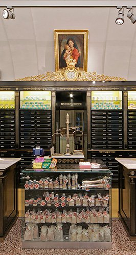 Historische Offizin der Schottenapotheke